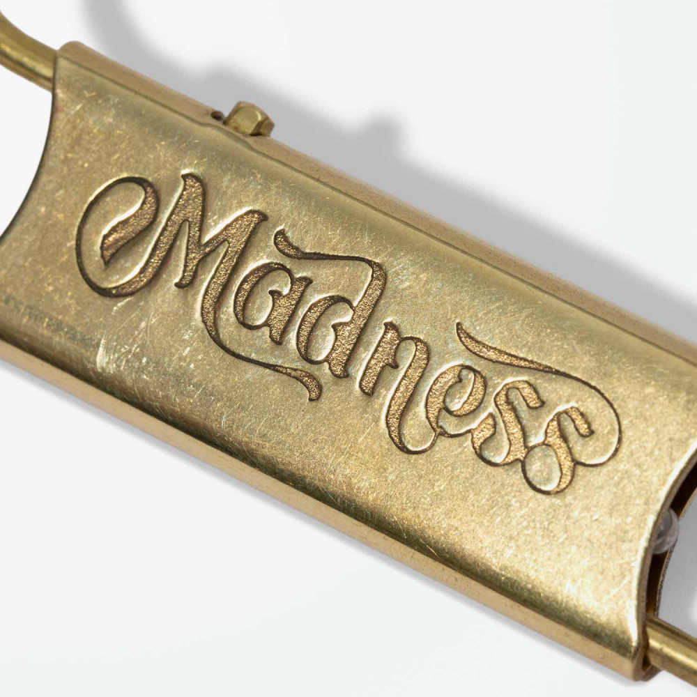 MADNESS x METALIZE KEY HOLDER | MADNESS